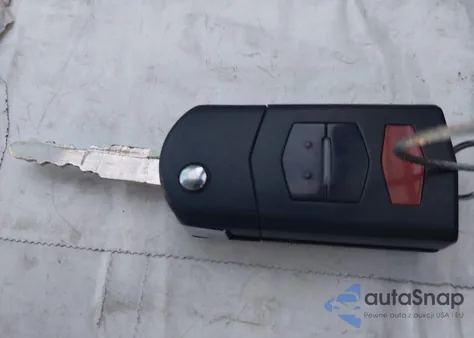 2006 Mazda Mazda6 I Sport z USA, uszkodzony, nr VIN 1YVHP84C165M43197